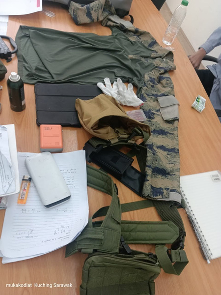 File:PolicePhotoEverest Full Photo.png