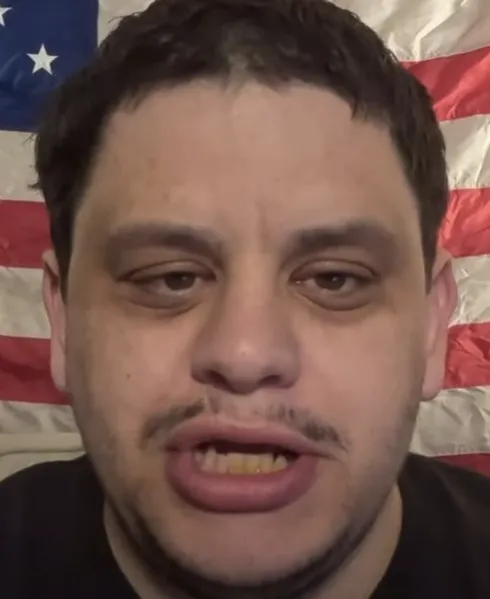 File:Walmart visitor.png