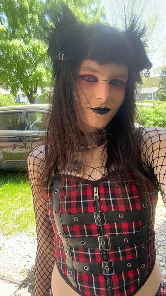 File:Iaxessorface.jpg