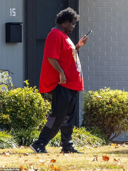 File:Lamarcus Small.jpg