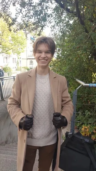 File:AlexD 2.jpg